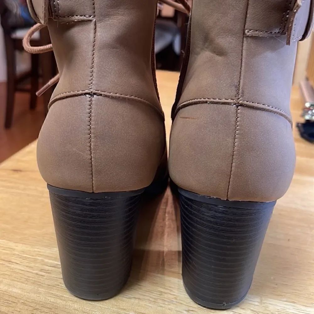 Me Too Boots - Picture 5 of 5